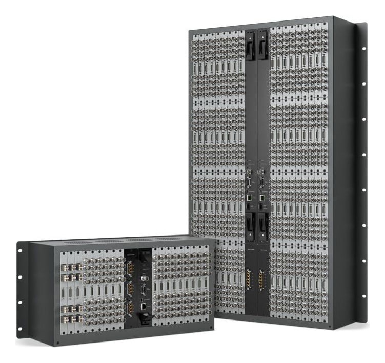 Blackmagic Universal Videohub 288 – Dvije veličine okvira, iste kartice