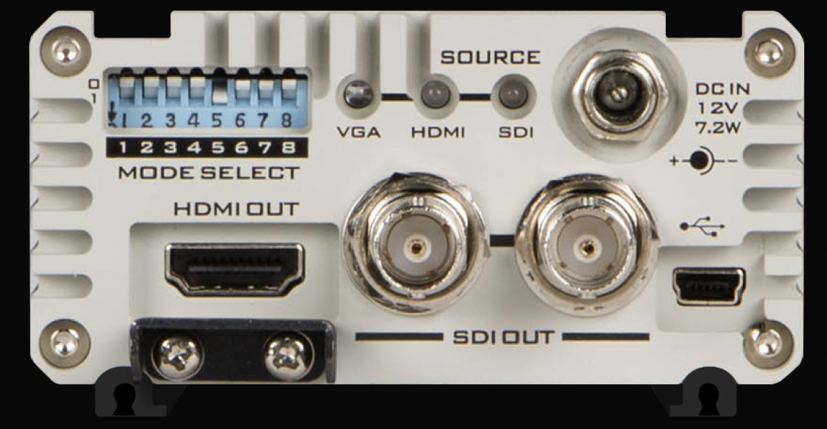 HDMI i SDI izlazi te stražnje kontrole DAC-70