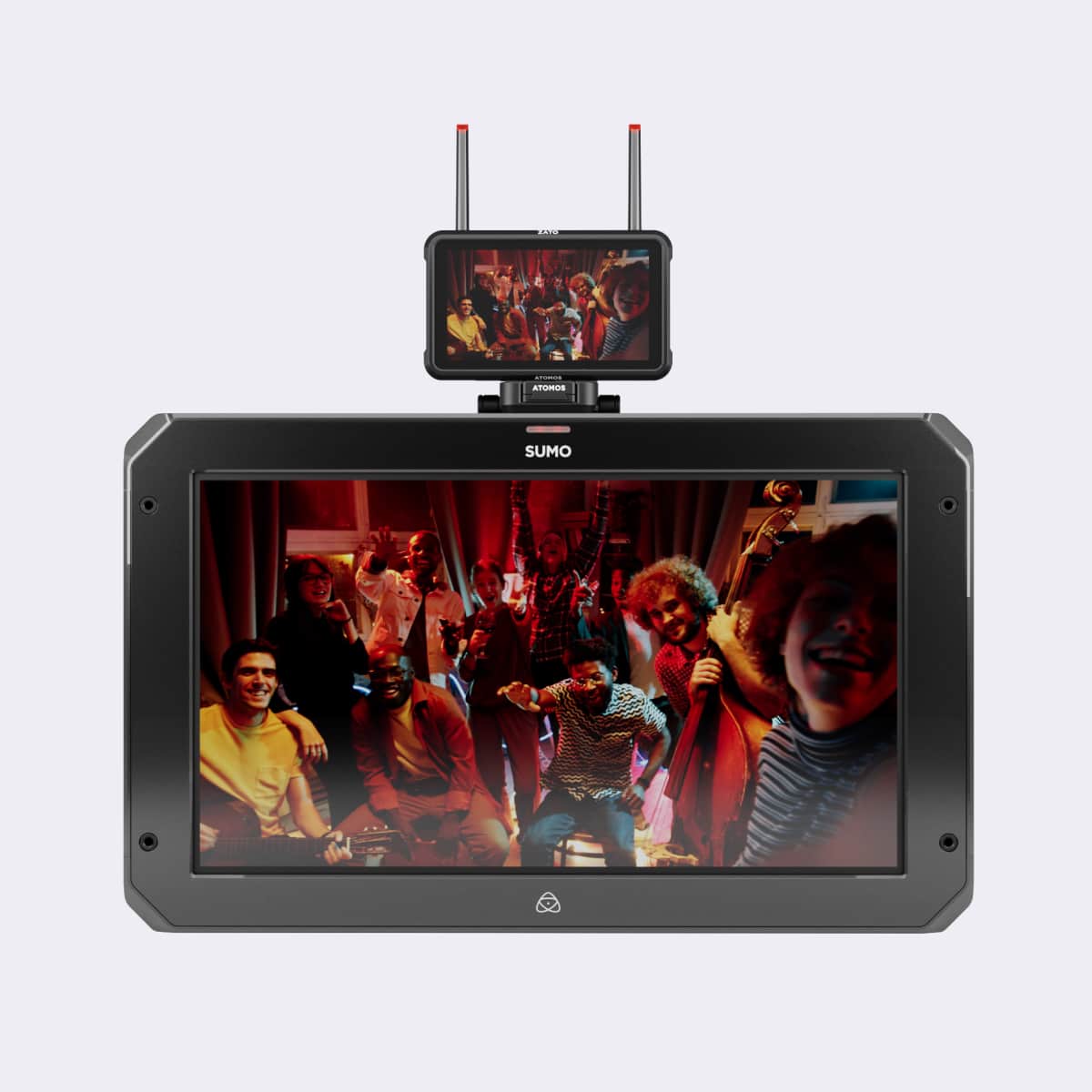 Atomos Z-Mount s monitorom iznad produkcijskog Sumo 19SE