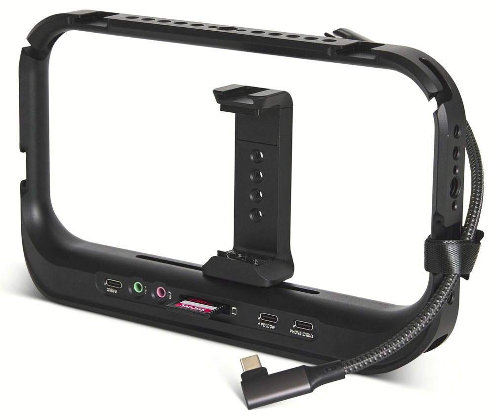 Moment SuperFlex USB-C kabel, kutni i ravni, 23 cm – Kutni kraj uz telefon