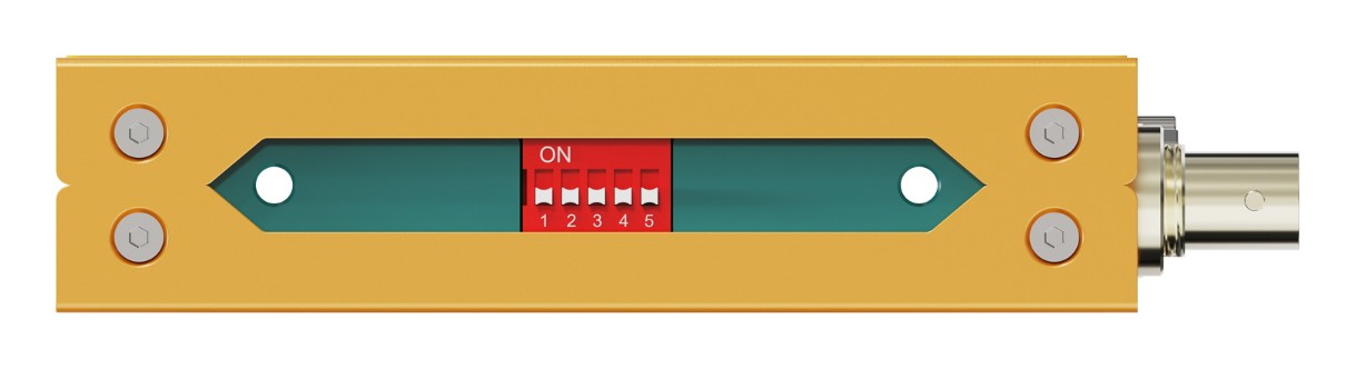 AVMATRIX UC7018 – DIP prekidači i BNC priključak
