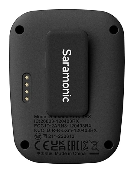 Saramonic Blink500 ProX B8 – Kontakti za punjenje i kopča prijamnika