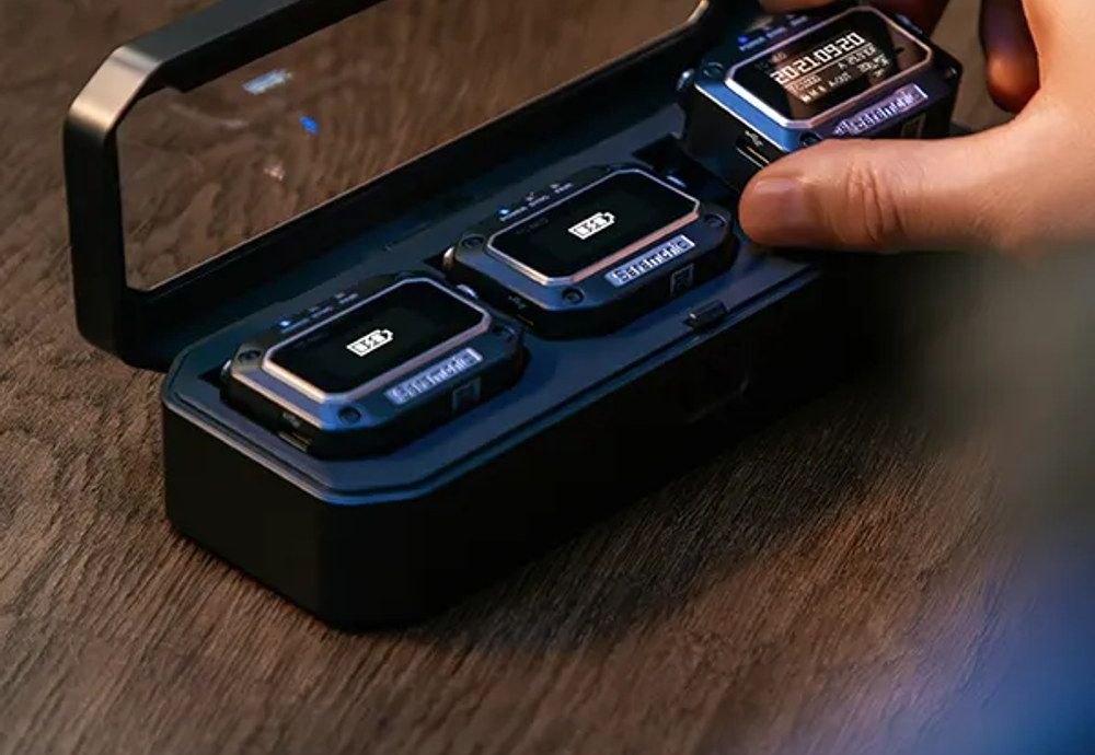 Saramonic TC-NEO Kit – Punjenje u kutiji