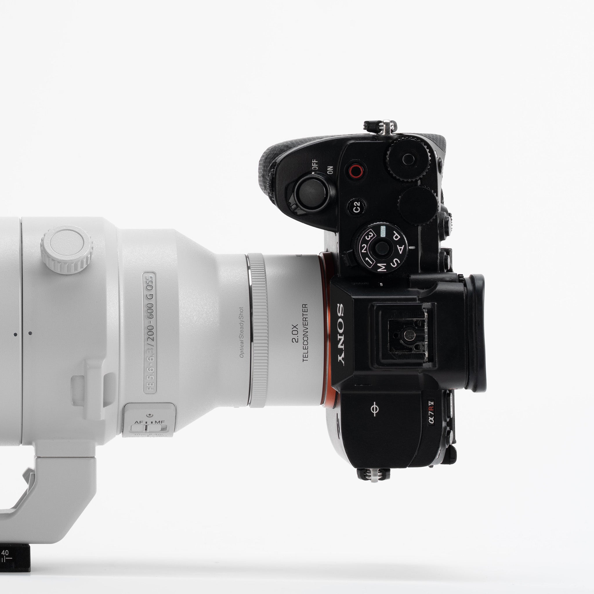 Viltrox TC-2.0X E v sestavě Sony