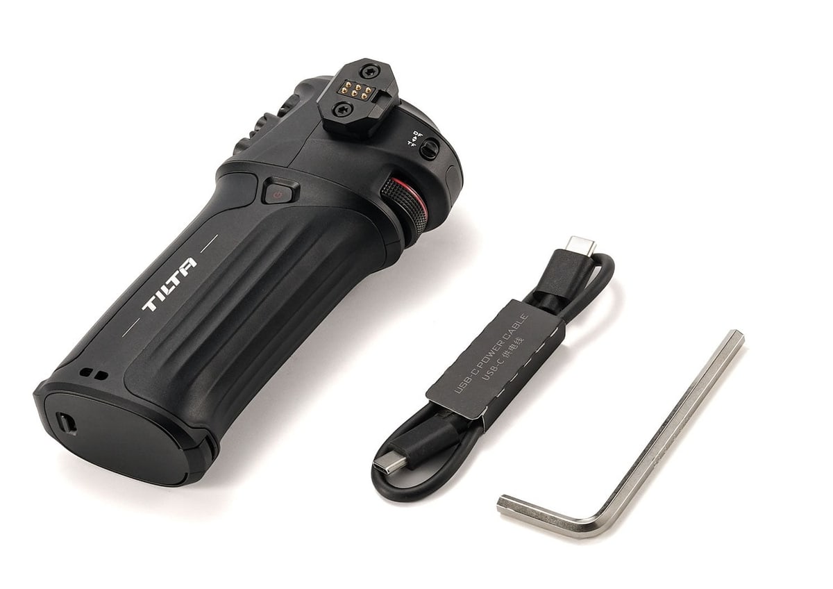 Control Handle: druga ruka na izoštravanju
