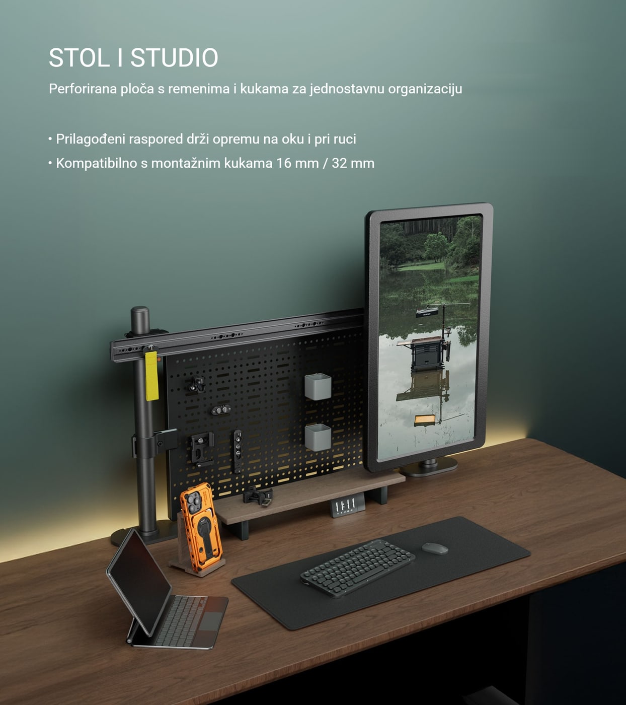 Radni stol u studiju i kod kuće