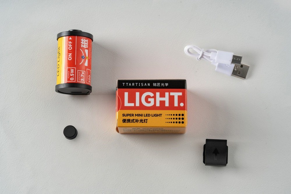 TTArtisan Mini LED Light – U kutiji