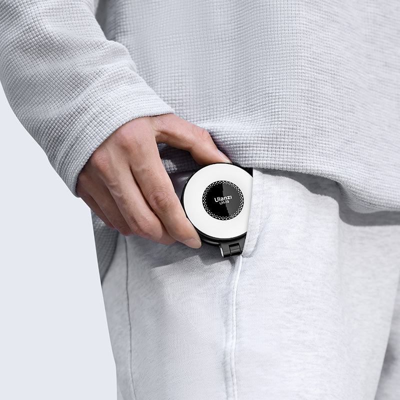 Ulanzi LM19 MagSafe světlo černé – Vejde se do každé kapsy